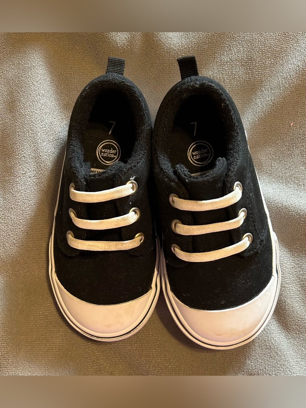 Wonder Nation Black Toddler Canvas Slip On Sneakers Size 7